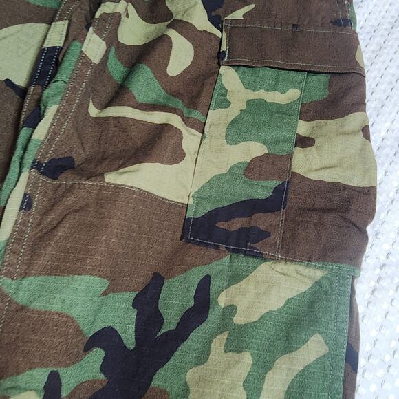 PROPPER EUC MENS SZ SMALL ARMY WOODLAND CAMMO MILITARY FATIGUE PANTS - Picture 3 of 10